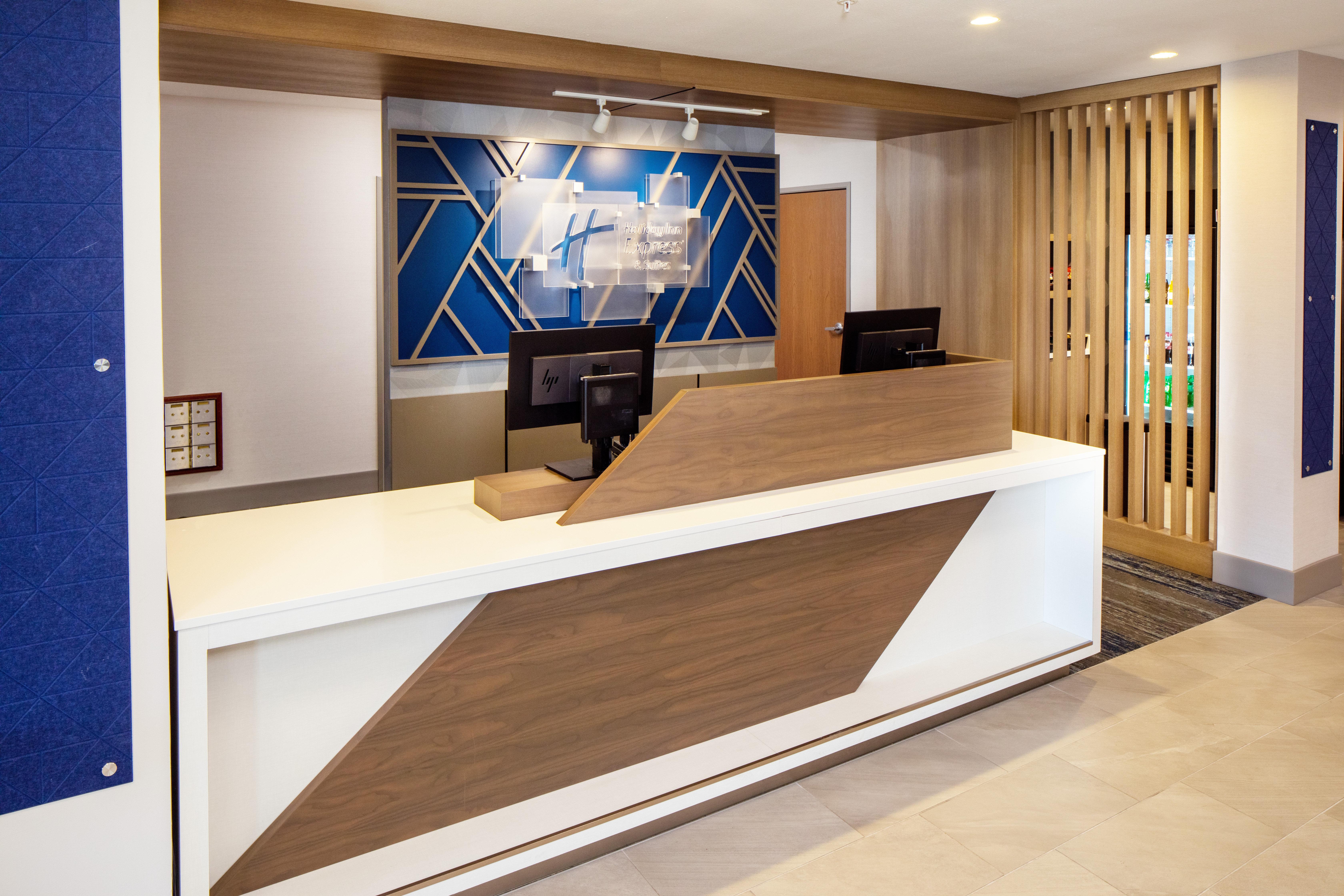 Holiday Inn Express And Suites Los Alamos Entrada Park By Ihg Buitenkant foto