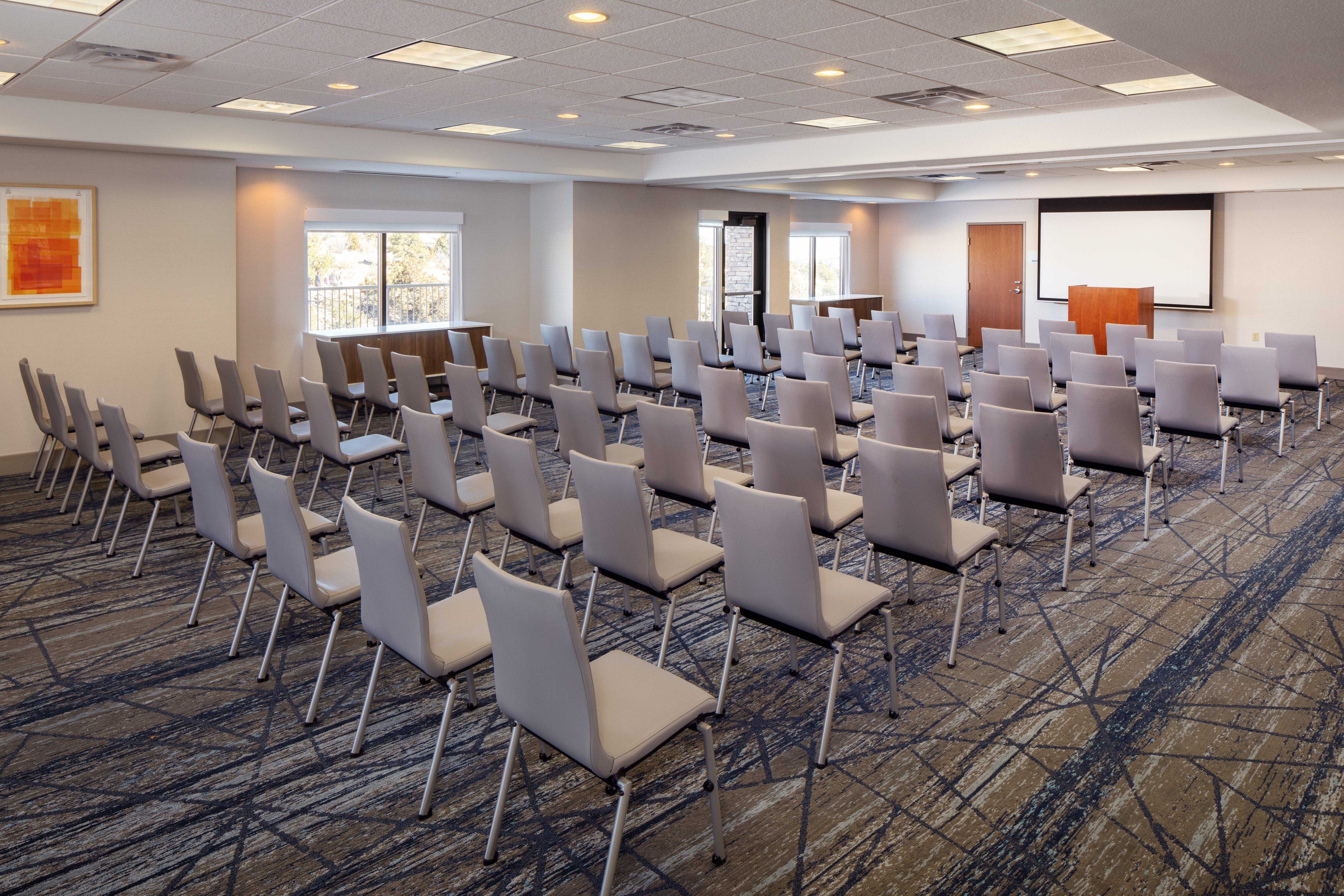 Holiday Inn Express And Suites Los Alamos Entrada Park By Ihg Buitenkant foto